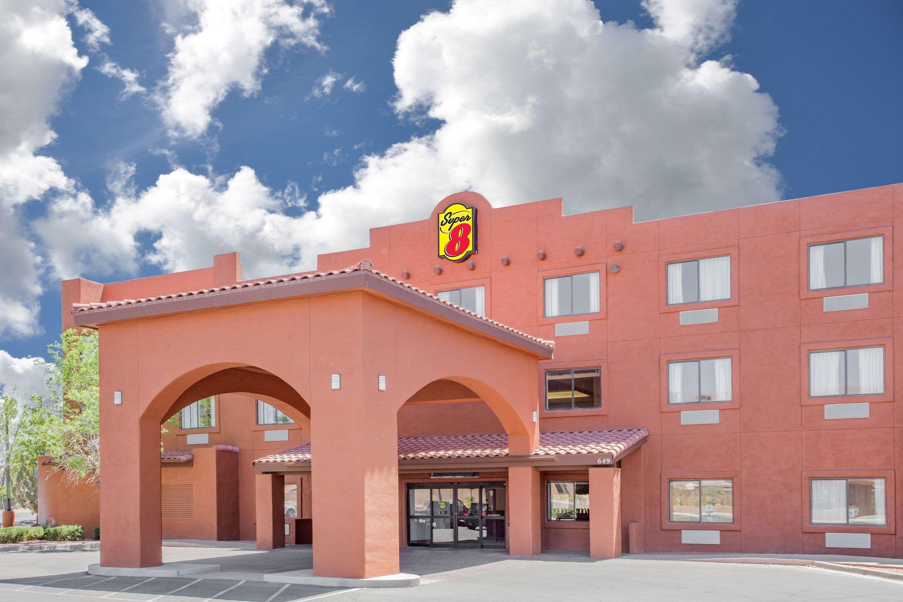 Super 8 By Wyndham Page/Lake Powell Екстер'єр фото