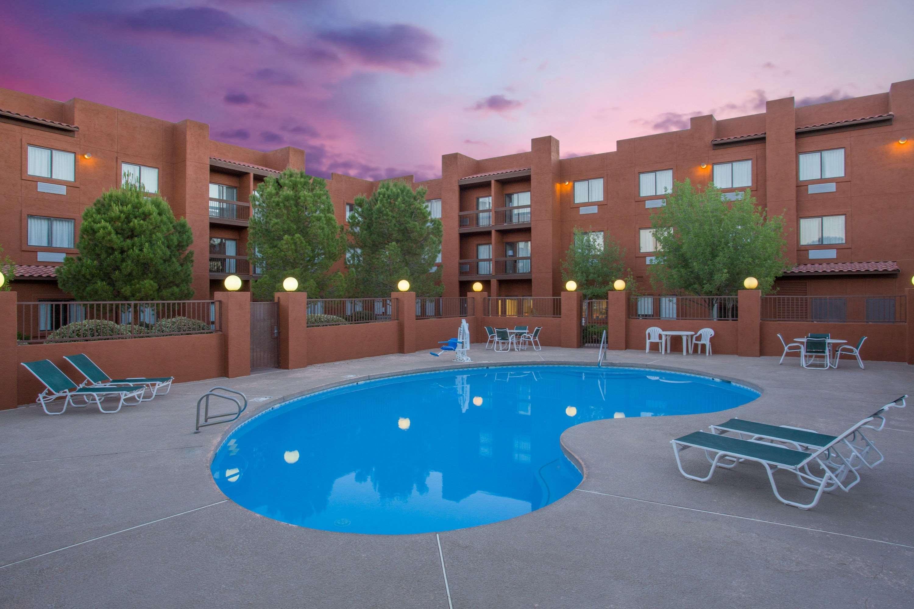 Super 8 By Wyndham Page/Lake Powell Екстер'єр фото